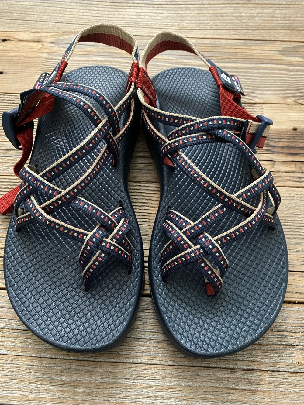 Chaco Smokey the Bear Landmark Project ZX/2 Sandals. W9. NWOT.
